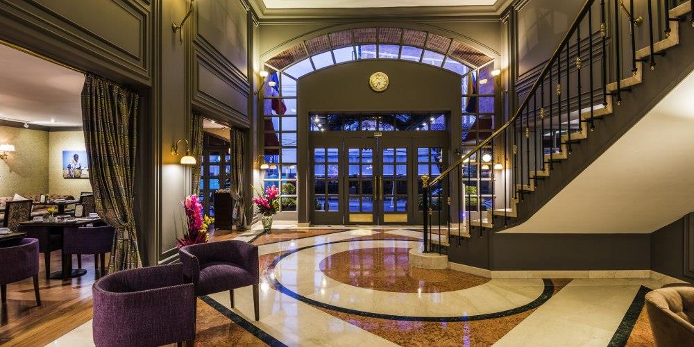 Sofitel a reçu 400 awards à travers 60 adresses.