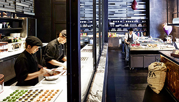 SO-Sofitel-Bangkok-Talent